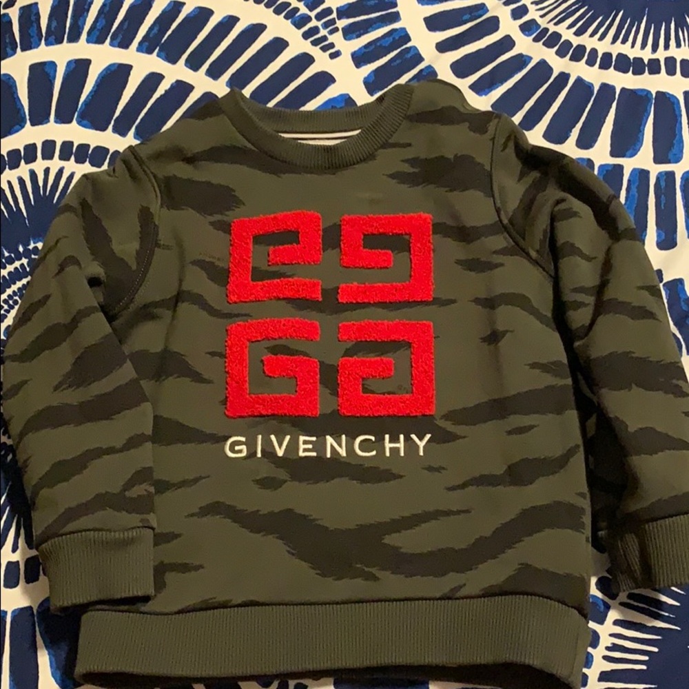 Givenchy boy sweatshirt